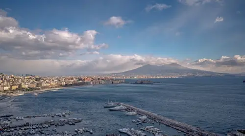 Noleggio catamarani Napoli, la vacanza attiva per veri sportivi